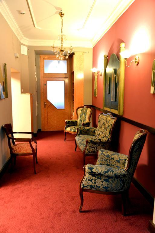 Cryston Hotel Vienne