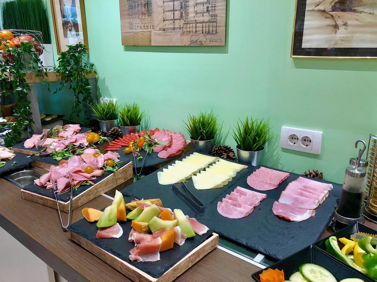 Hotel Cryston Vienne