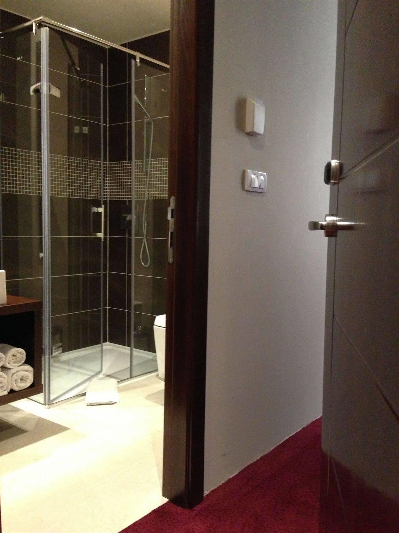Cryston Hotel Vienne