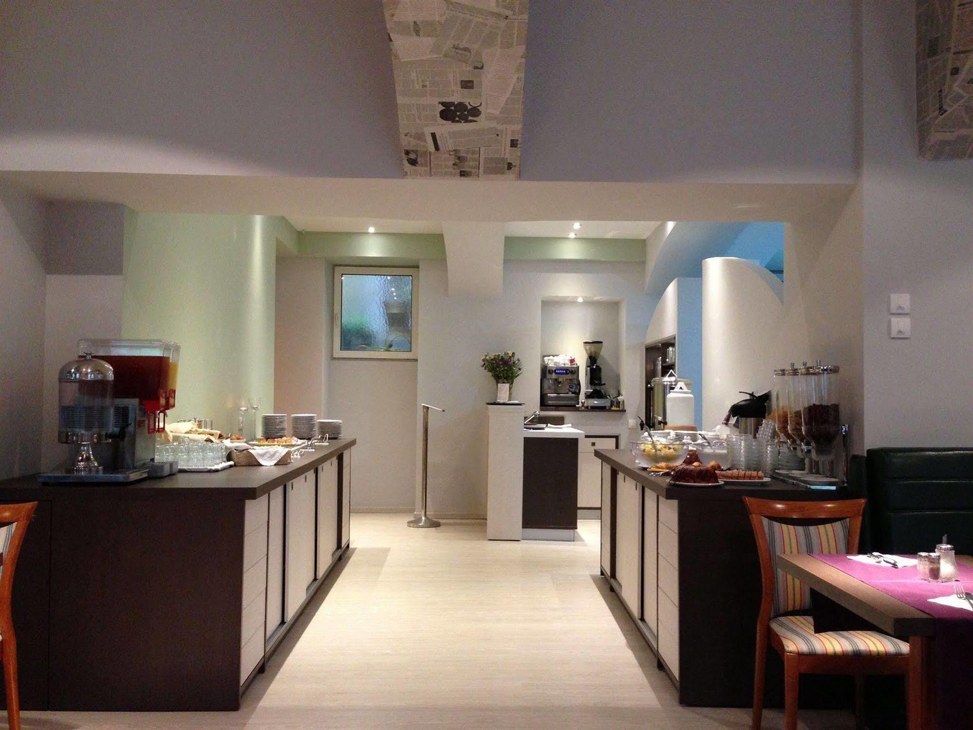 Cryston Hotel Vienne